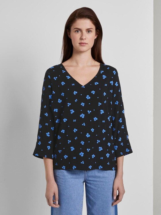 Bluse mit V-Ausschnitt und Rückendetail - Frauen - black blue flower print Bluse mit V-Ausschnitt und Rückendetail - Frauen - black blue flower print - 1 - TOM TAILOR Denim