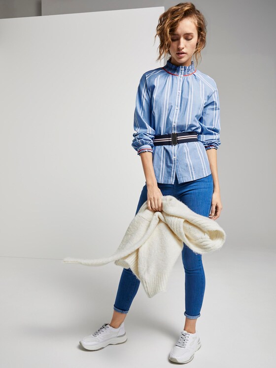 Gestreifte Bluse mit verspielten Details - Frauen - blue white stripe Gestreifte Bluse mit verspielten Details - Frauen - blue white stripe - 3 - TOM TAILOR Denim