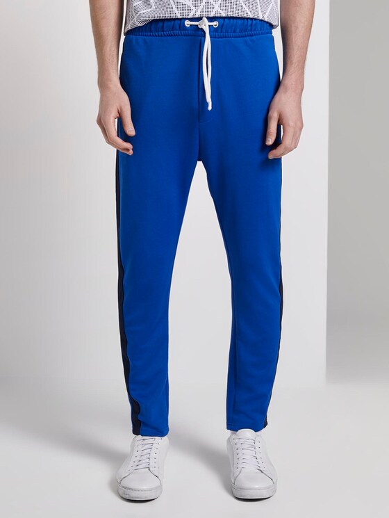 Jogginghose mit Tape - Männer - bright king blue Jogginghose mit Tape - Männer - bright king blue - 1 - TOM TAILOR Denim