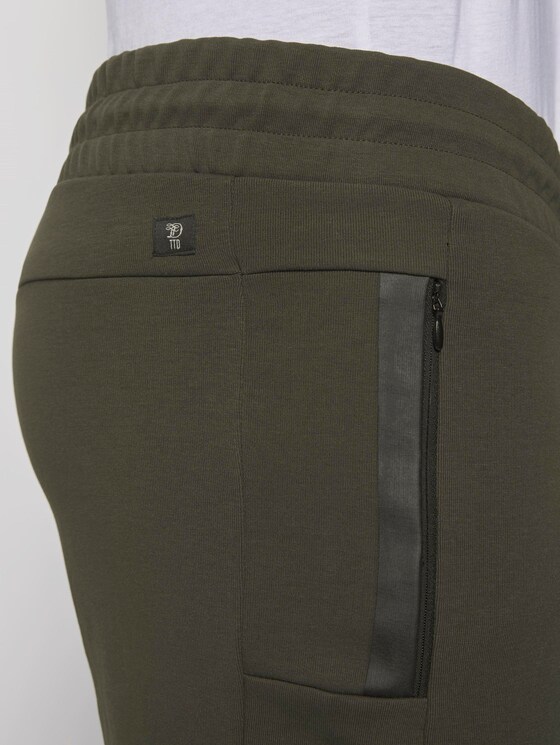 Sweatshorts mit Kordelbund - Männer - Woodland Green Sweatshorts mit Kordelbund - Männer - Woodland Green - 10 - TOM TAILOR Denim