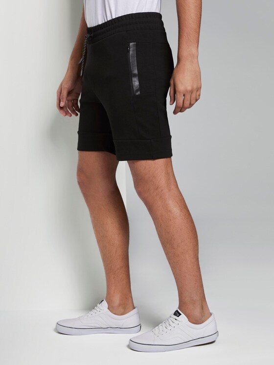 Sweatshorts mit Kordelbund - Männer - Black Sweatshorts mit Kordelbund - Männer - Black - 11 - TOM TAILOR Denim