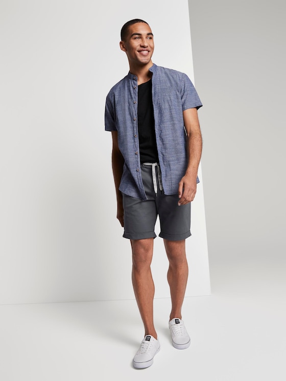 Strukturierte Chinoshorts mit Kordelzug - Männer - urban medium grey Strukturierte Chinoshorts mit Kordelzug - Männer - urban medium grey - 3 - TOM TAILOR Denim