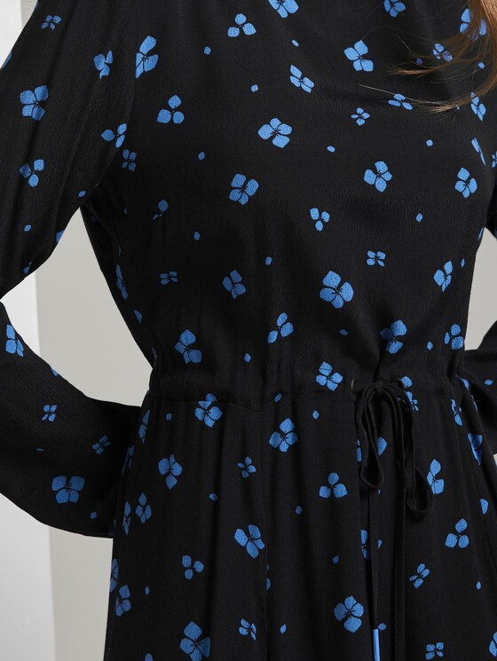Midi-dress with flower-print - Women - black blue flower print Midi-dress with flower-print - Women - black blue flower print - 10 - TOM TAILOR Denim