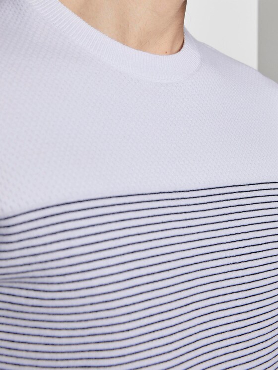 Sweater im Struktur-Mix - Männer - white navy stripe Sweater im Struktur-Mix - Männer - white navy stripe - 9 - TOM TAILOR