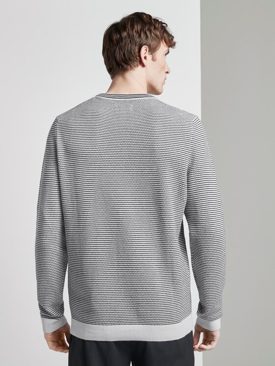 Structured knitted jumper - Men - mini structured stripe Structured knitted jumper - Men - mini structured stripe - 2 - TOM TAILOR Denim