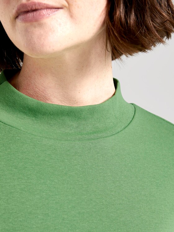 Gestreiftes T-Shirt mit Rollkragen - Frauen - sundried turf green Gestreiftes T-Shirt mit Rollkragen - Frauen - sundried turf green - 9 - TOM TAILOR