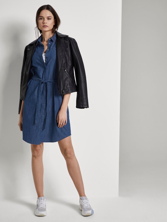Mini Jeanskleid mit Bindegürtel - Frauen - dark stone wash denim Mini Jeanskleid mit Bindegürtel - Frauen - dark stone wash denim - 3 - TOM TAILOR
