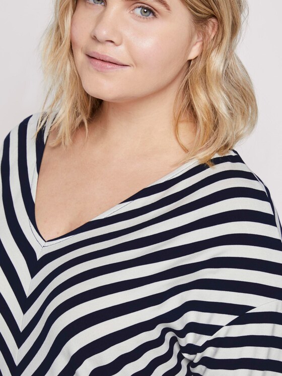 Lockeres Shirt mit Streifenmuster - Frauen - navy stripe Lockeres Shirt mit Streifenmuster - Frauen - navy stripe - 9 - My True Me