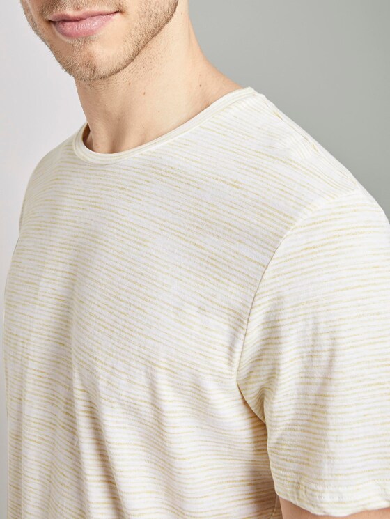 Gestreiftes T-Shirt - Männer - yellow fine inject stripe Gestreiftes T-Shirt - Männer - yellow fine inject stripe - 10 - TOM TAILOR