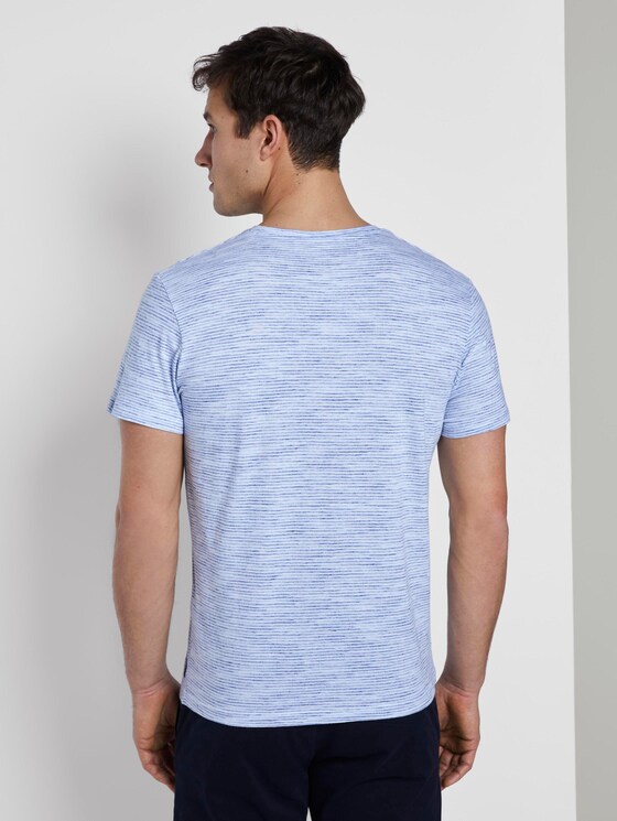 Gestreiftes T-Shirt - Männer - blue fine inject stripe Gestreiftes T-Shirt - Männer - blue fine inject stripe - 2 - TOM TAILOR