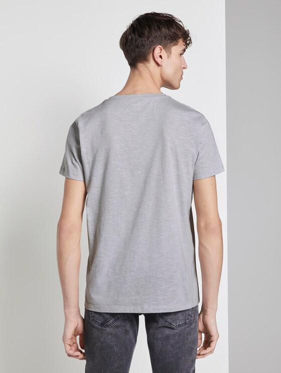 Gestreiftes T-Shirt mit Print - Männer - grey yarn dye stripe Gestreiftes T-Shirt mit Print - Männer - grey yarn dye stripe - 2 - TOM TAILOR Denim