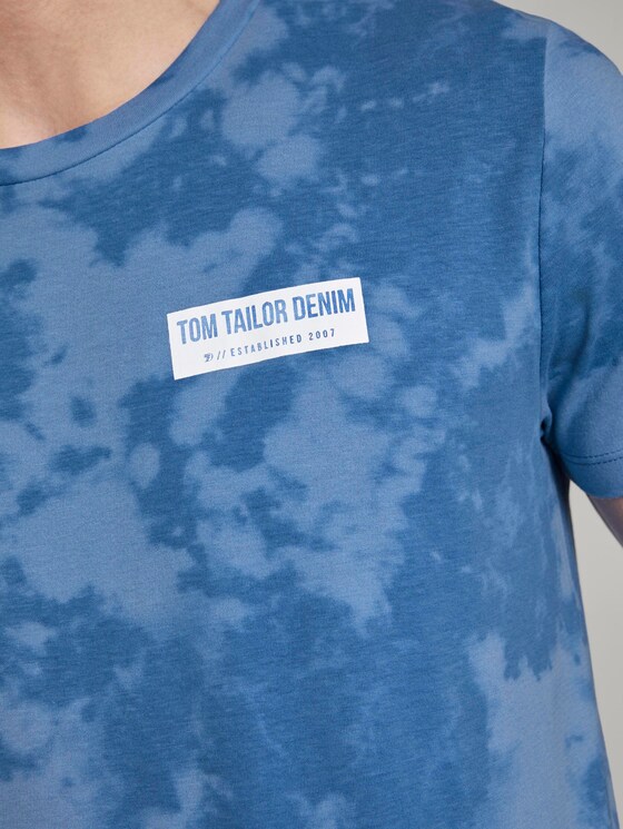 T-Shirt im Batik-Look - Männer - blue big batik print T-Shirt im Batik-Look - Männer - blue big batik print - 9 - TOM TAILOR Denim