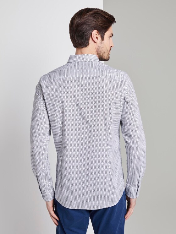 Gemustertes Hemd - Männer - white navy geometric design Gemustertes Hemd - Männer - white navy geometric design - 2 - TOM TAILOR