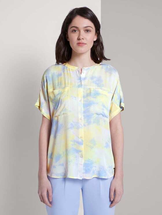 Kurzarm Blusenshirt im Batik-Look - Frauen - yellow rose batik print Kurzarm Blusenshirt im Batik-Look - Frauen - yellow rose batik print - 1 - TOM TAILOR Denim