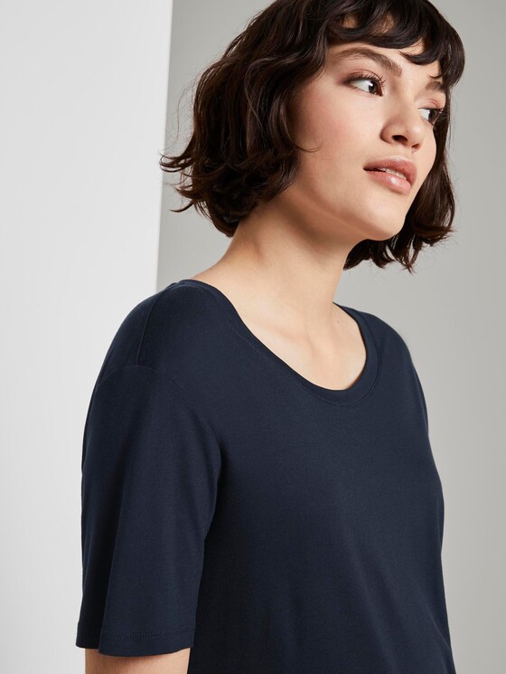 Schlichtes T-Shirt aus Lyocell - Frauen - Sky Captain Blue Schlichtes T-Shirt aus Lyocell - Frauen - Sky Captain Blue - 9 - Mine to five