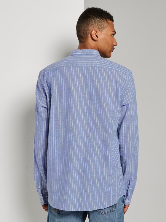 Strukturiertes Hemd aus Leinengemisch - Männer - blue white linen stripe Strukturiertes Hemd aus Leinengemisch - Männer - blue white linen stripe - 2 - TOM TAILOR Denim
