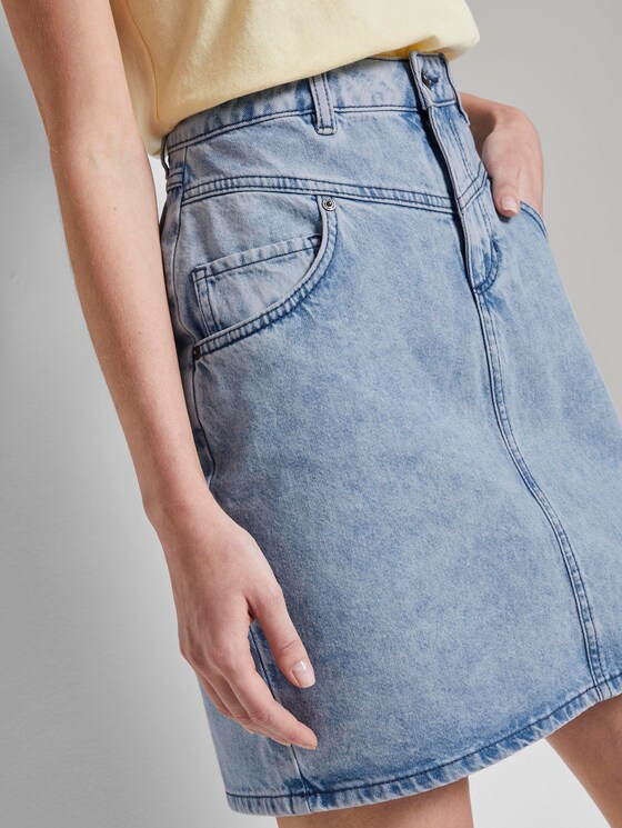 High-waist denim skirt in mini length - Women - random bleached blue denim High-waist denim skirt in mini length - Women - random bleached blue denim - 9 - TOM TAILOR Denim