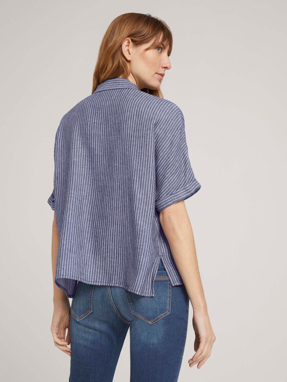 Lockere gestreifte Hemdbluse - Frauen - navy white vertical stripe Lockere gestreifte Hemdbluse - Frauen - navy white vertical stripe - 2 - TOM TAILOR
