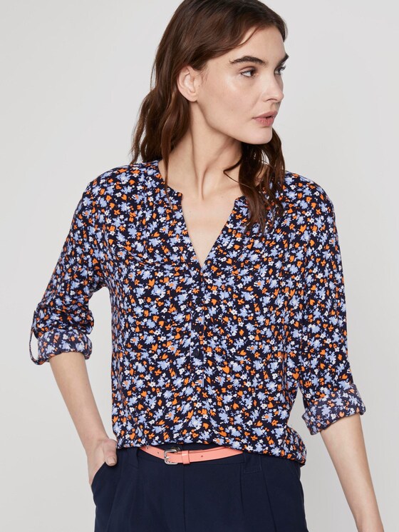 Blouse with turn-up details - Women - navy floral design Blouse with turn-up details - Women - navy floral design - 5 - TOM TAILOR