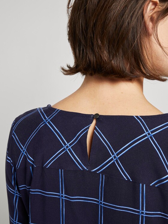 Karierte Bluse mit Brusttasche - Frauen - navy blue grid check Karierte Bluse mit Brusttasche - Frauen - navy blue grid check - 9 - TOM TAILOR