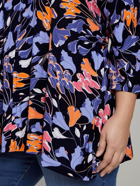 Longshirt mit Blumenmuster - Frauen - colorful blue flower print Longshirt mit Blumenmuster - Frauen - colorful blue flower print - 10 - My True Me