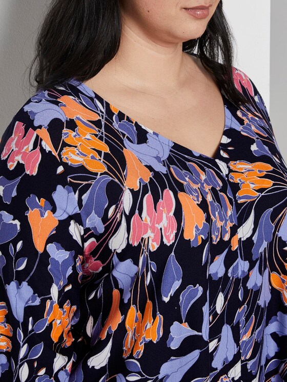 Longshirt mit Blumenmuster - Frauen - colorful blue flower print Longshirt mit Blumenmuster - Frauen - colorful blue flower print - 9 - My True Me