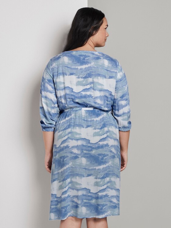 Midi-Wickelkleid im Batik-Look - Frauen - bluish tie dye Midi-Wickelkleid im Batik-Look - Frauen - bluish tie dye - 2 - My True Me