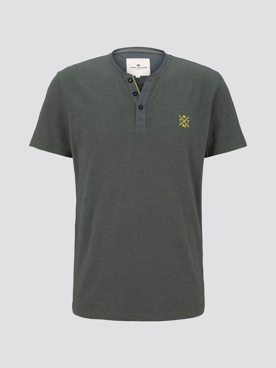 Serafino T-shirt with a colour pattern - Men - green overdye stripe Serafino T-shirt with a colour pattern - Men - green overdye stripe - 7 - TOM TAILOR