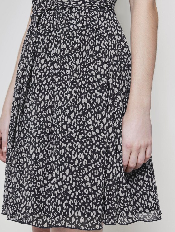 Kleid aus Chiffon - Frauen - navy small leo design Kleid aus Chiffon - Frauen - navy small leo design - 10 - TOM TAILOR
