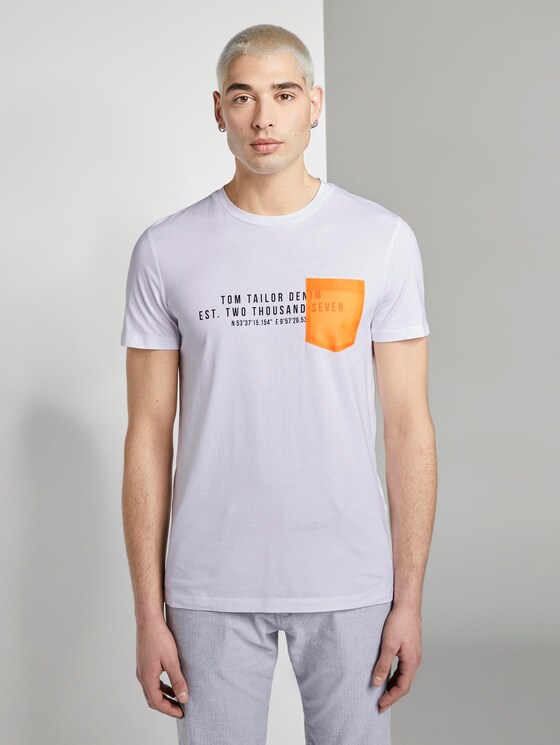T-Shirt mit kontrastfarbener Brusttasche - Männer - White T-Shirt mit kontrastfarbener Brusttasche - Männer - White - 1 - TOM TAILOR Denim