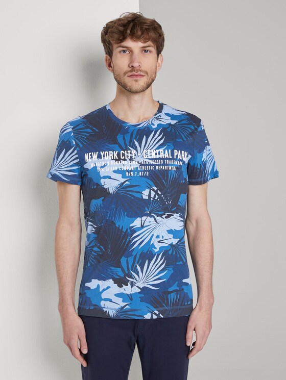 T-Shirt mit tropischem Allover-Print - Männer - blue leaf design T-Shirt mit tropischem Allover-Print - Männer - blue leaf design - 1 - TOM TAILOR