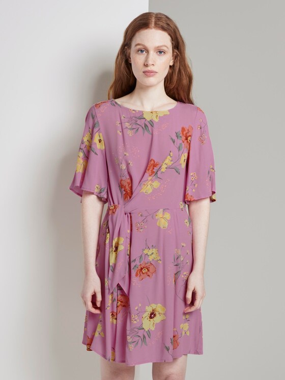 Kurzes Kleid mit Knoten-Detail im floralen Muster - Frauen - rose flower print Kurzes Kleid mit Knoten-Detail im floralen Muster - Frauen - rose flower print - 1 - TOM TAILOR Denim