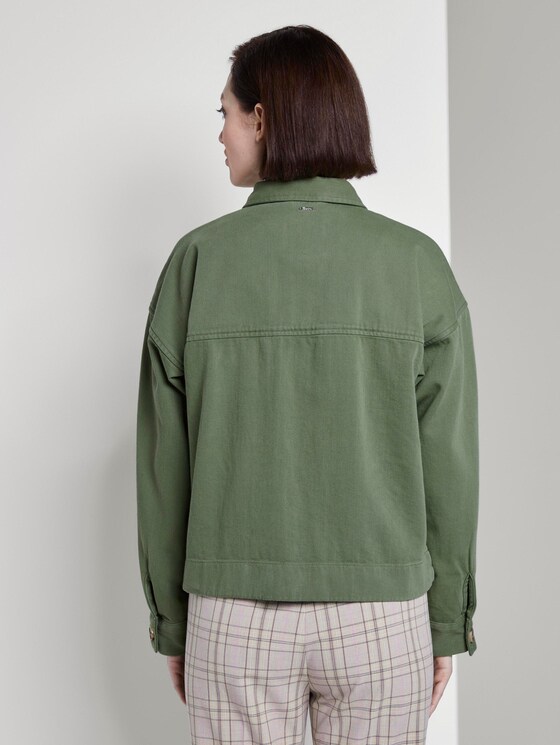 Kurze Utility-Hemdjacke - Frauen - olive green Kurze Utility-Hemdjacke - Frauen - olive green - 2 - TOM TAILOR Denim