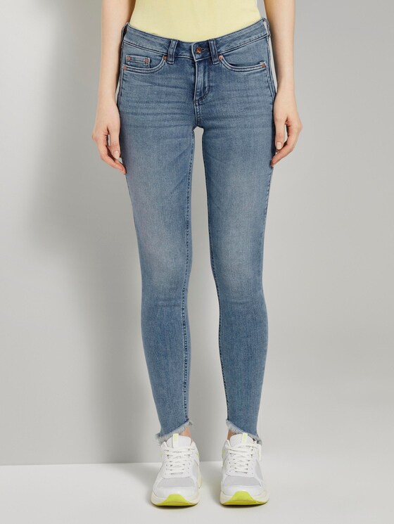 Jona Extra-Skinny Jeans mit Fransen - Frauen - Used Mid Stone Blue Denim Jona Extra-Skinny Jeans mit Fransen - Frauen - Used Mid Stone Blue Denim - 1 - TOM TAILOR Denim