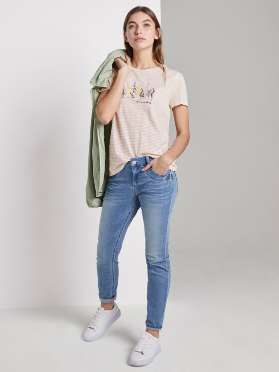 Gestreiftes T-Shirt mit floralem Print - Frauen - offwhite yellow thin stripe Gestreiftes T-Shirt mit floralem Print - Frauen - offwhite yellow thin stripe - 3 - TOM TAILOR