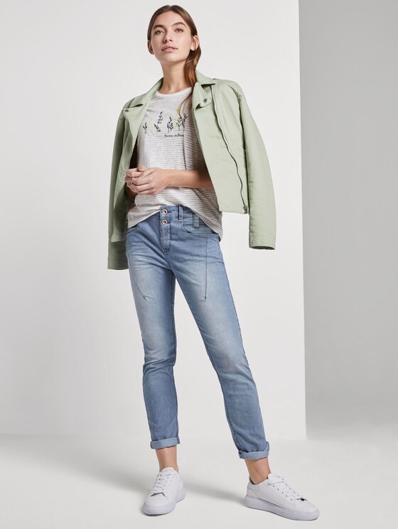 Gestreiftes T-Shirt mit floralem Print - Frauen - offwhite olive thin stripe Gestreiftes T-Shirt mit floralem Print - Frauen - offwhite olive thin stripe - 3 - TOM TAILOR
