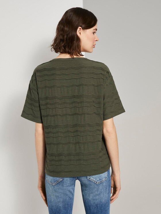 Oversized T-shirt with a textured pattern - Women - Woodland Green Oversized T-shirt with a textured pattern - Women - Woodland Green - 2 - TOM TAILOR