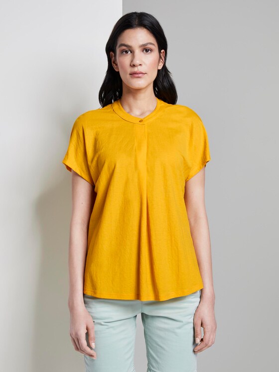 T-Shirt mit Henley-Ausschnitt - Frauen - deep golden yellow T-Shirt mit Henley-Ausschnitt - Frauen - deep golden yellow - 1 - TOM TAILOR