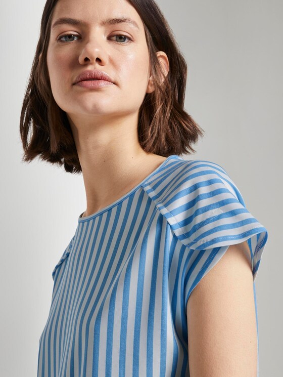 Lockeres T-Shirt mit Streifenmuster - Frauen - blue white vertical stripe Lockeres T-Shirt mit Streifenmuster - Frauen - blue white vertical stripe - 9 - TOM TAILOR Denim