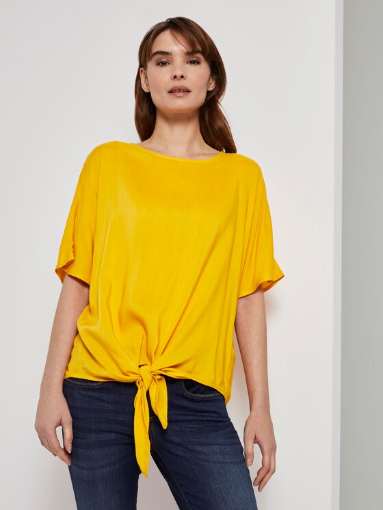 Gemusterte Kurzarm-Bluse mit Knotendetail - Frauen - deep golden yellow Gemusterte Kurzarm-Bluse mit Knotendetail - Frauen - deep golden yellow - 1 - TOM TAILOR