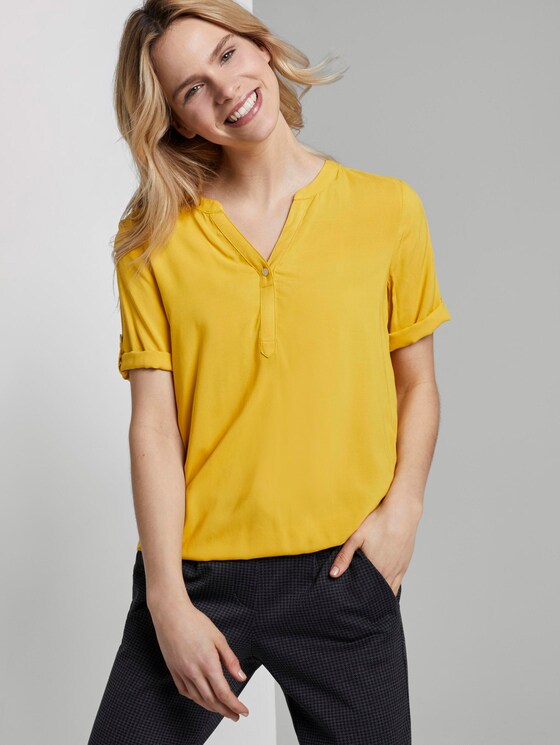 blouse with elastic waistband