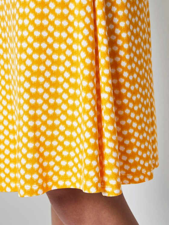 Gemusterter Mini-Rock aus Jersey - Frauen - yellow dot design Gemusterter Mini-Rock aus Jersey - Frauen - yellow dot design - 10 - TOM TAILOR