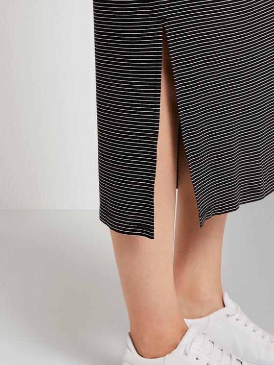 Jersey Maxirock mit Seitenschlitzen - Frauen - black thin stripes Jersey Maxirock mit Seitenschlitzen - Frauen - black thin stripes - 9 - TOM TAILOR