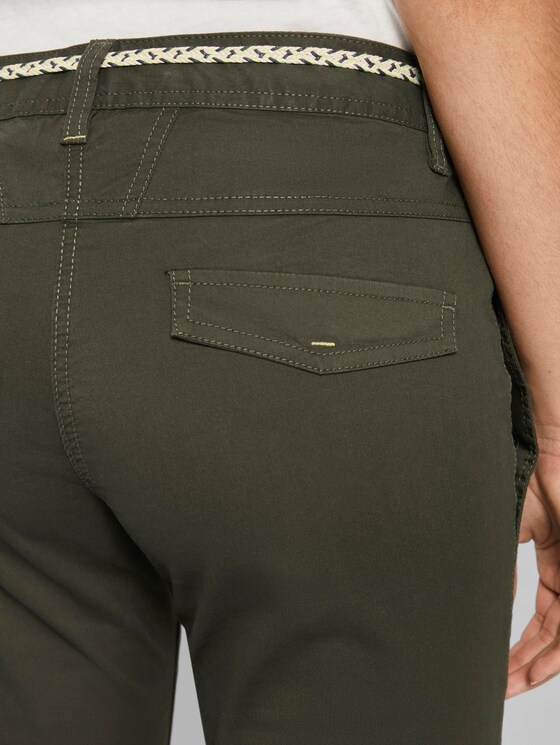 Tapered Relaxed Hose mit Bandgürtel - Frauen - Woodland Green Tapered Relaxed Hose mit Bandgürtel - Frauen - Woodland Green - 9 - TOM TAILOR