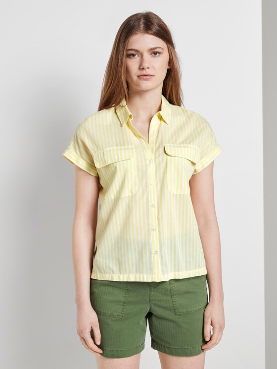 Striped blouse shirt in a boxy fit - Women - yellow white vertical stripe Striped blouse shirt in a boxy fit - Women - yellow white vertical stripe - 1 - TOM TAILOR Denim