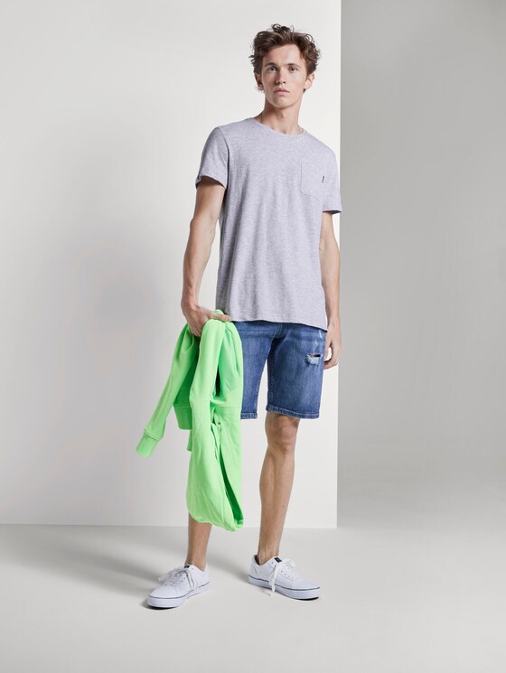 Gestreiftes T-Shirt mit Brusttasche - Männer - grey yarn dye stripe Gestreiftes T-Shirt mit Brusttasche - Männer - grey yarn dye stripe - 3 - TOM TAILOR Denim
