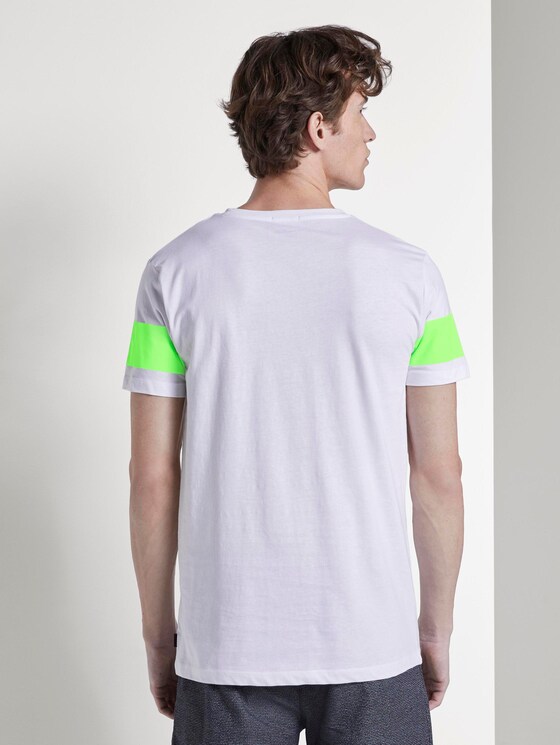 T-Shirt mit horizontalem Streifenprint - Männer - neon lime green T-Shirt mit horizontalem Streifenprint - Männer - neon lime green - 2 - TOM TAILOR Denim