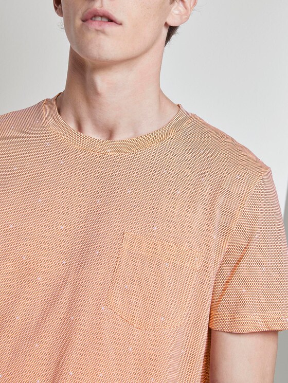 T-Shirt mit Allover-Print - Männer - orange hexagonal grid print T-Shirt mit Allover-Print - Männer - orange hexagonal grid print - 9 - TOM TAILOR Denim