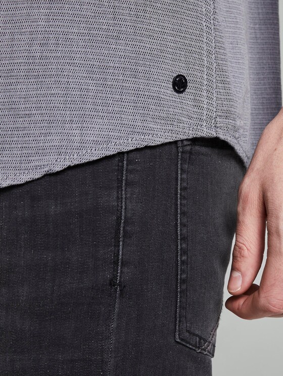 Textured short-sleeved shirt with a chest pocket - Men - Black Textured short-sleeved shirt with a chest pocket - Men - Black - 10 - TOM TAILOR Denim