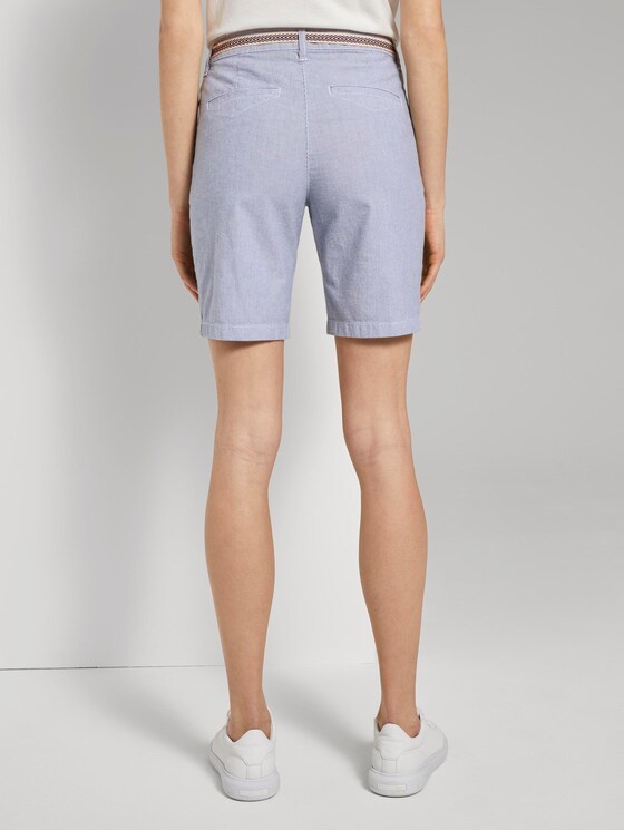 Relaxed Chino Bermuda Shorts mit Stoffgürtel - Frauen - Thin Stripe Pants Relaxed Chino Bermuda Shorts mit Stoffgürtel - Frauen - Thin Stripe Pants - 2 - TOM TAILOR
